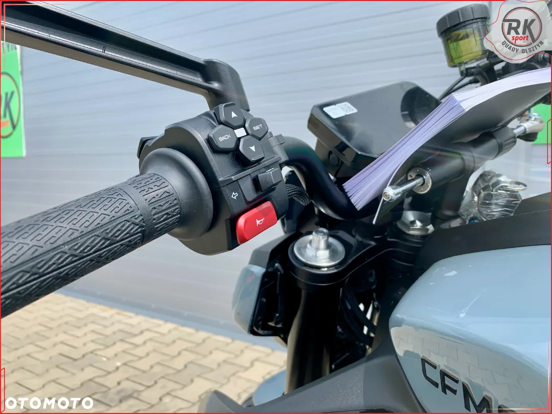 CFMoto 675NK - 8