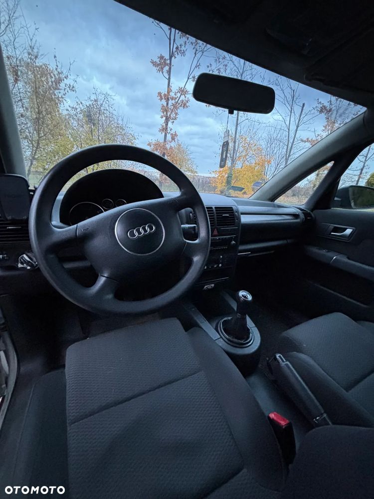 Audi A2 1.4 - 6