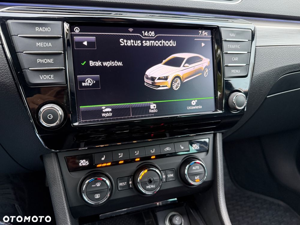 Skoda Superb 2.0 TSI 4x4 DSG Style - 32