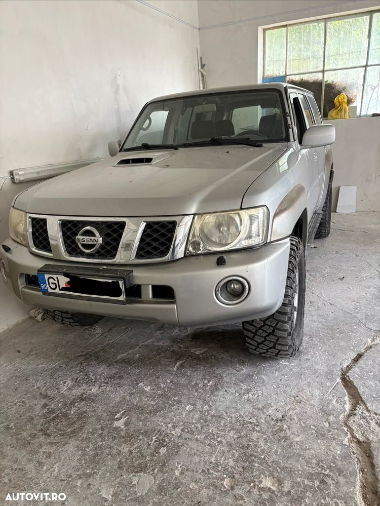 Nissan Patrol - 1