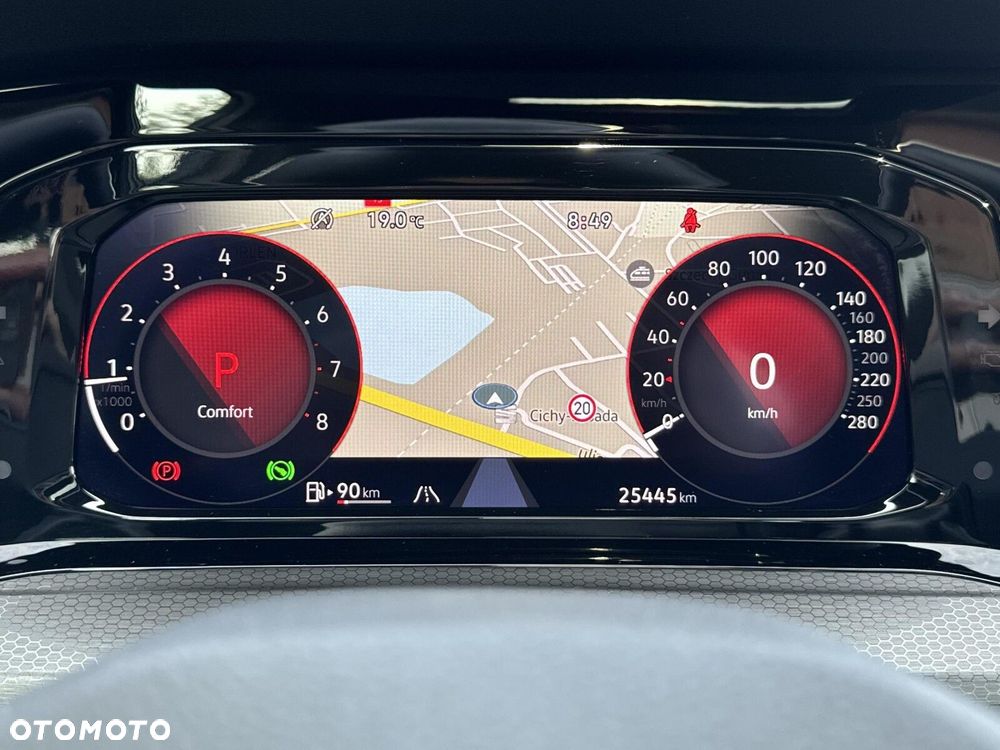 Volkswagen Golf - 18