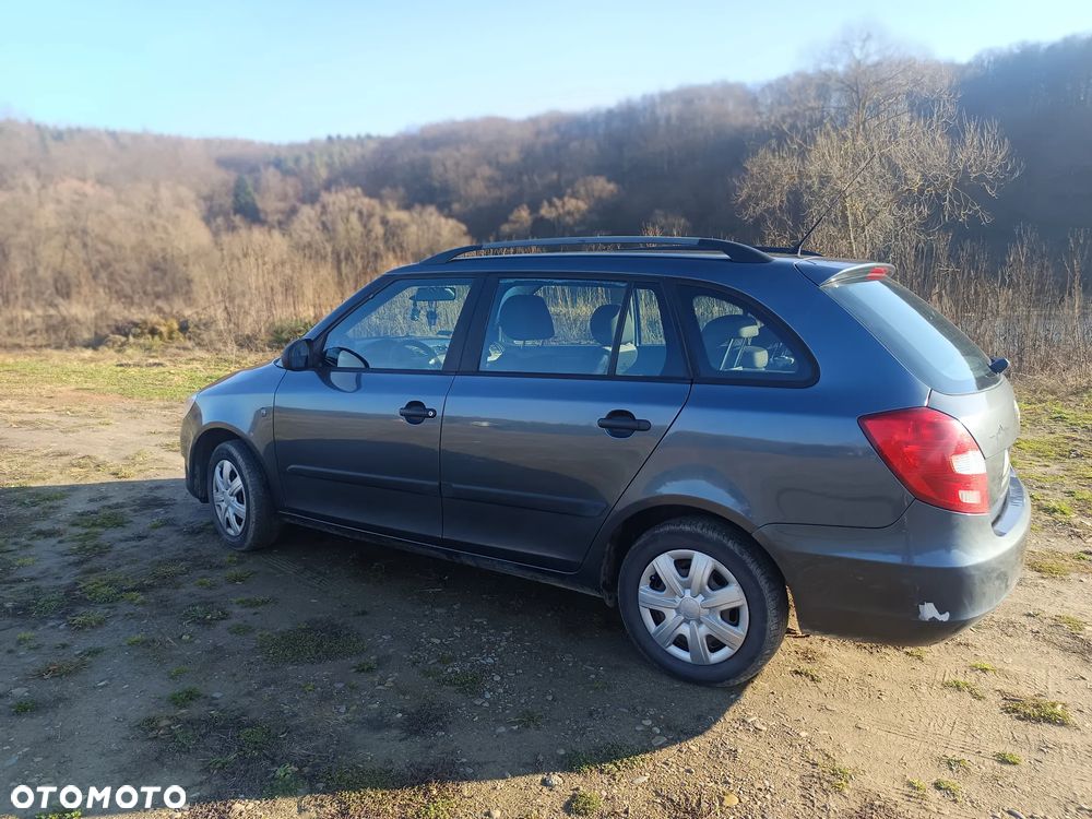 Skoda Fabia - 8