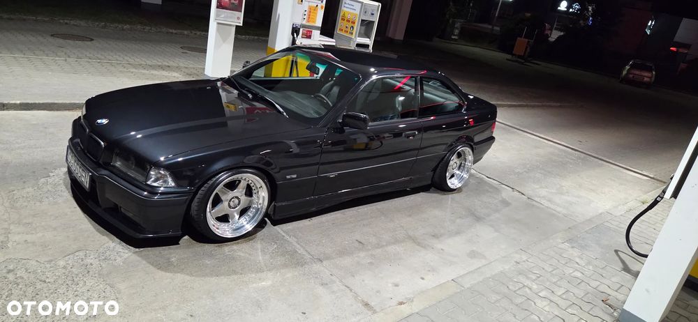 BMW Seria 3 - 1