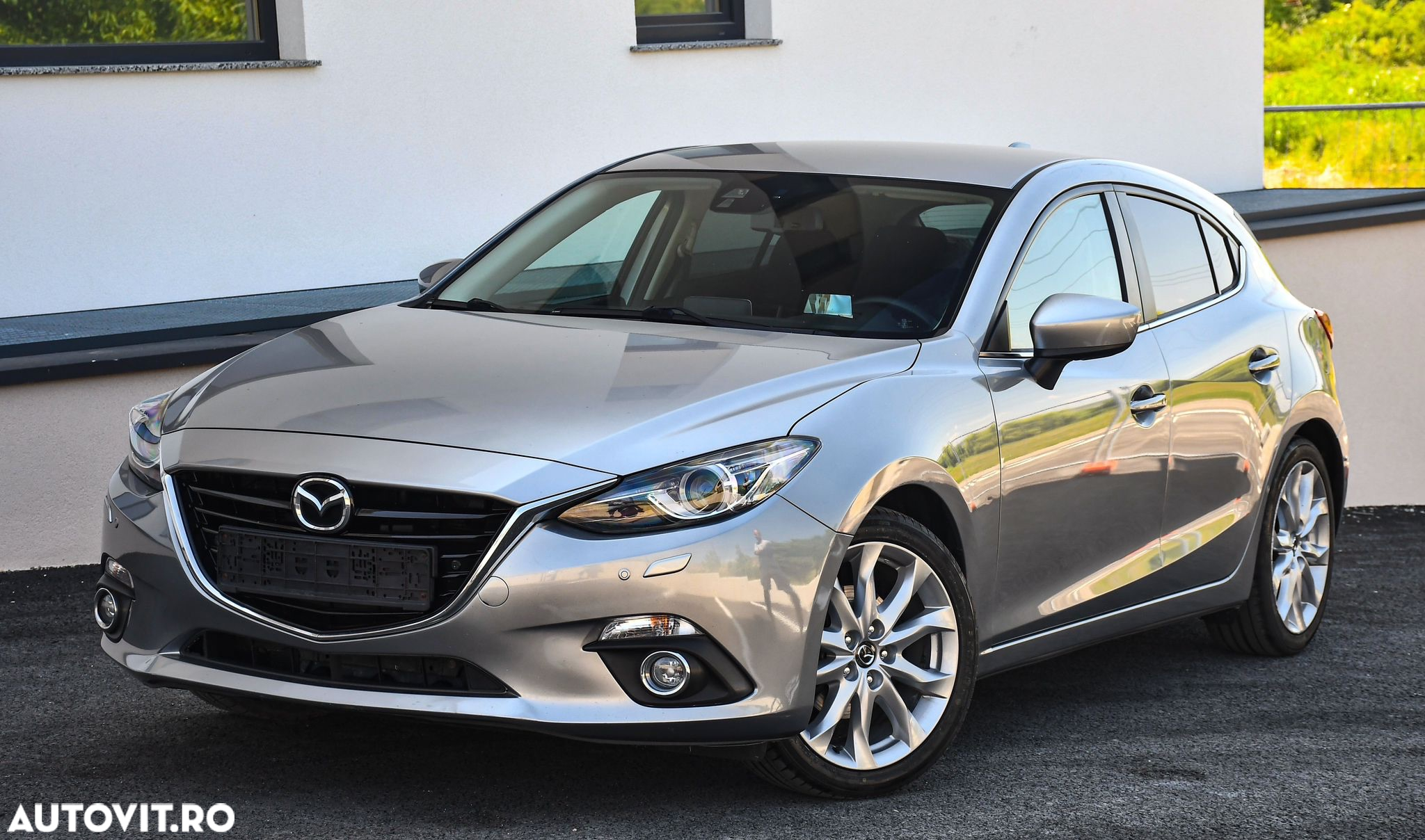 Mazda 3 SKYACTIV-G 120 Center-Line - 2