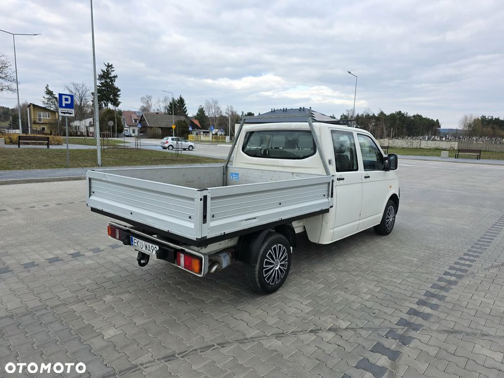 Volkswagen Transporter - 4