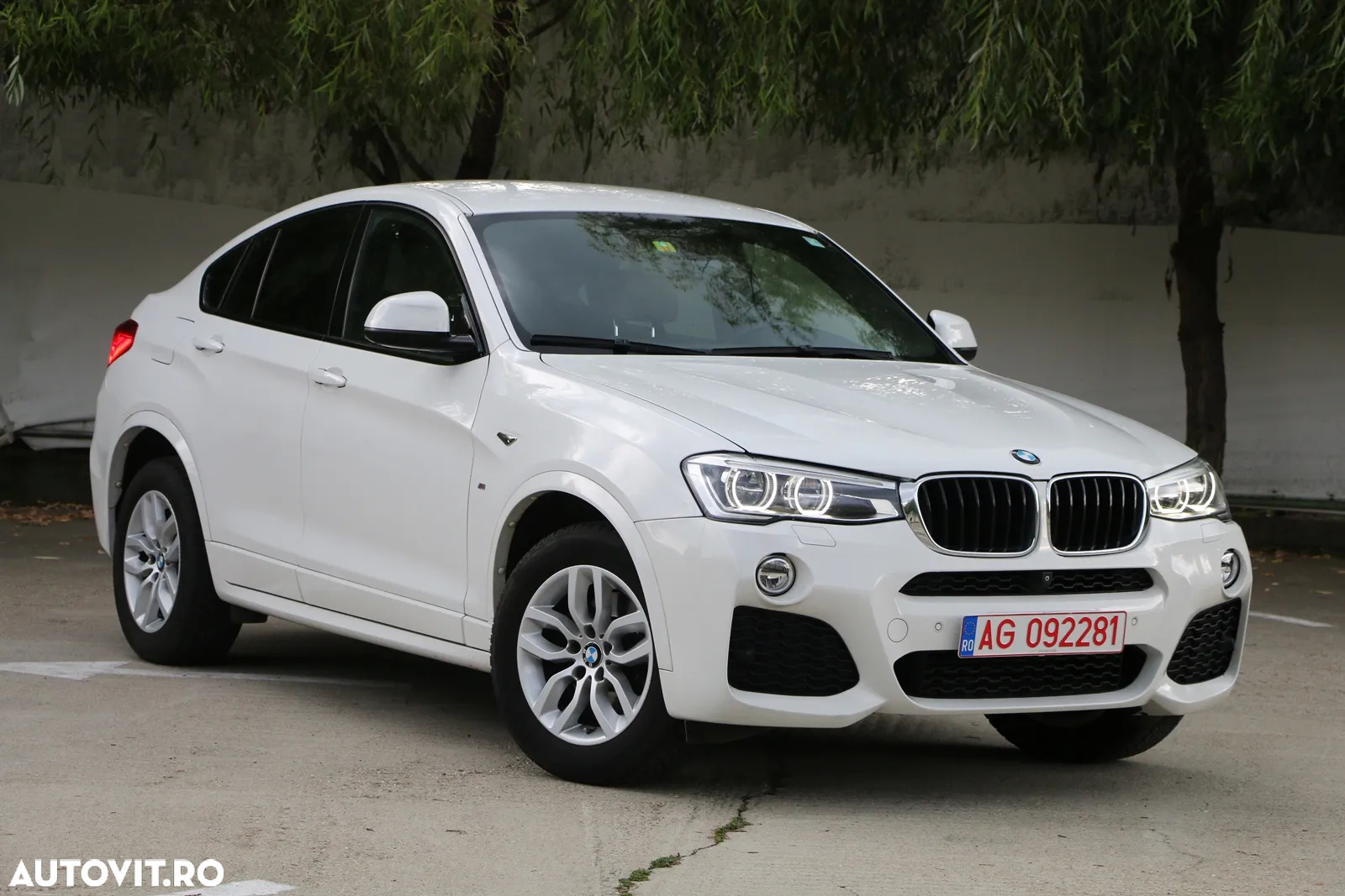 BMW X4 xDrive20d - 11