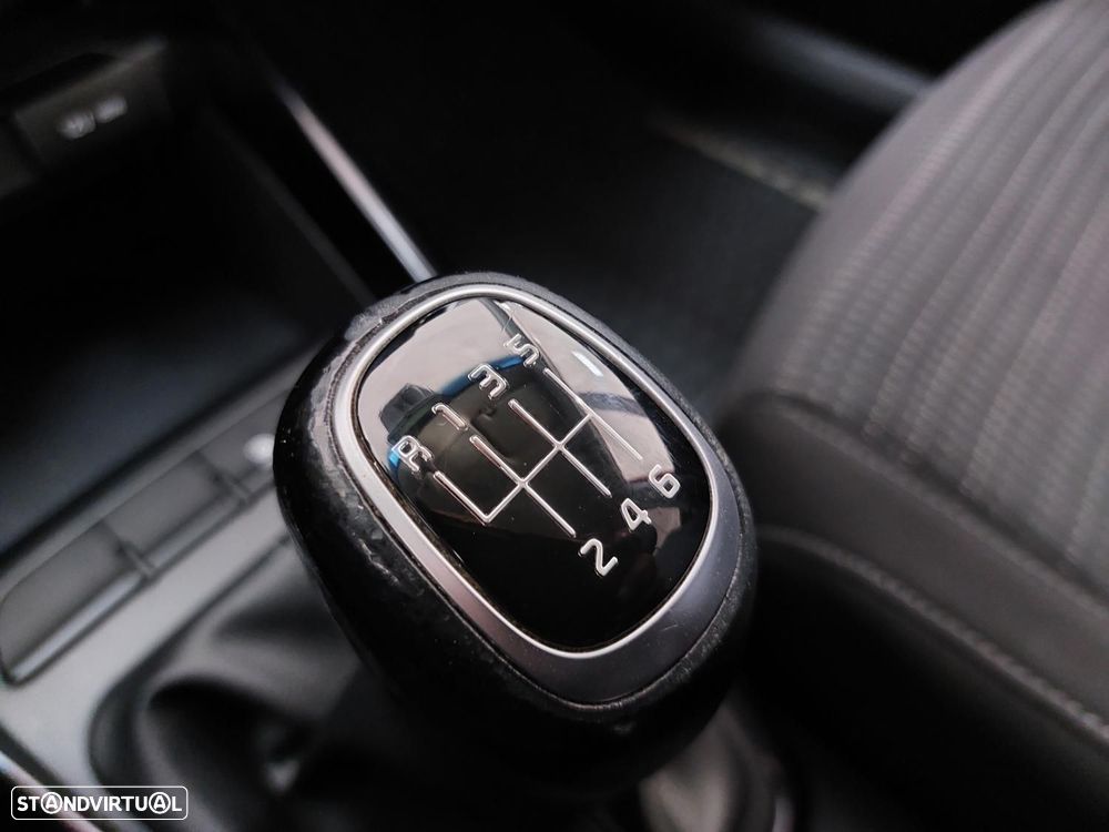 Kia Stonic 1.0 T-GDI EX - 37