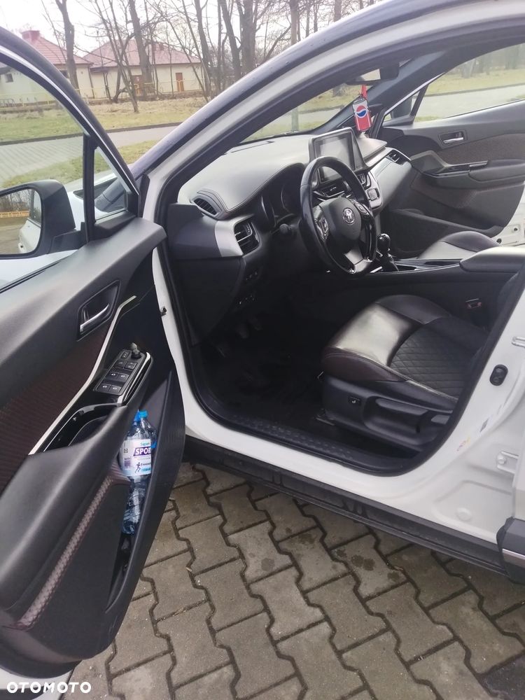 Toyota C-HR 1.2 T Prestige - 14