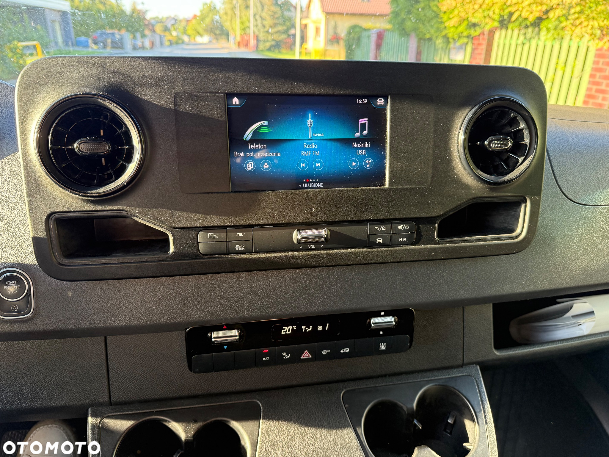 Mercedes-Benz Sprinter 317 - 24
