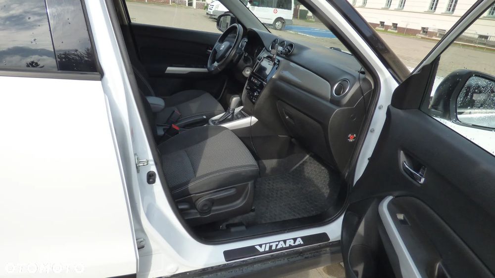 Suzuki Vitara - 10
