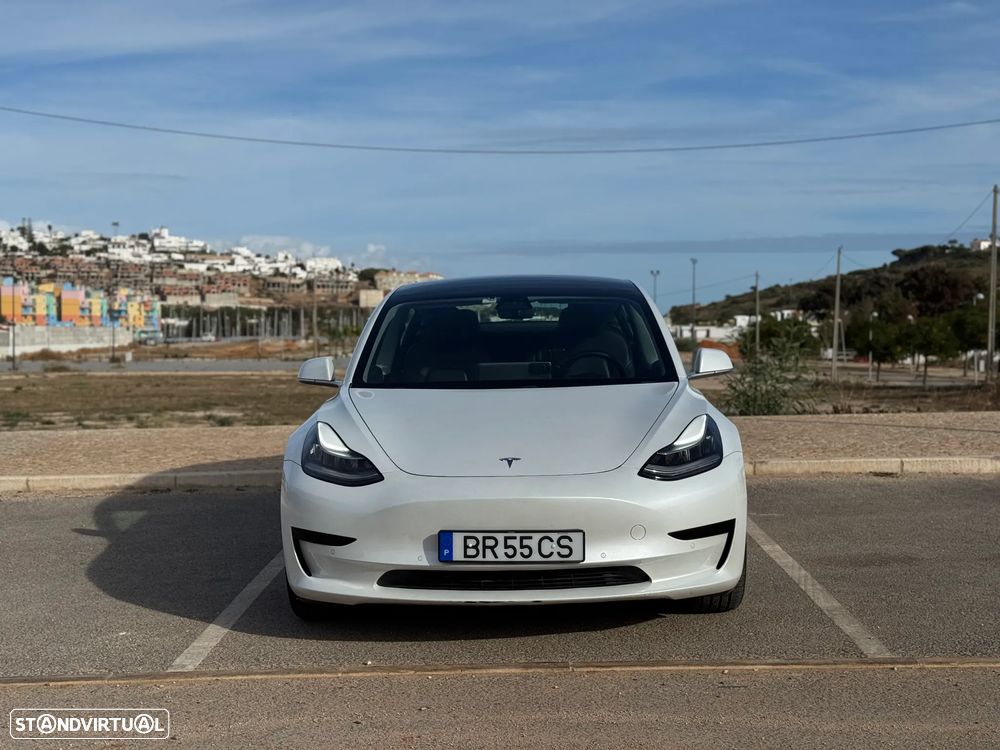 Tesla Model 3 Standard Range Plus RWD - 3