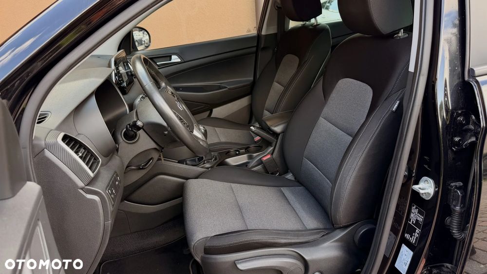 Hyundai Tucson blue 1.6 CRDi 2WD Style - 17
