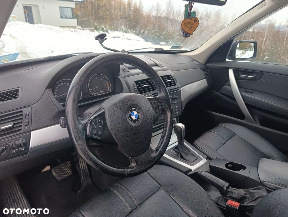 BMW X3 2.0d - 11