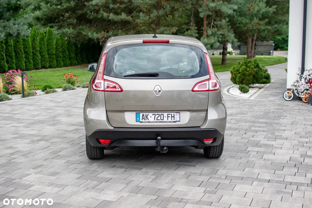 Renault Scenic - 24