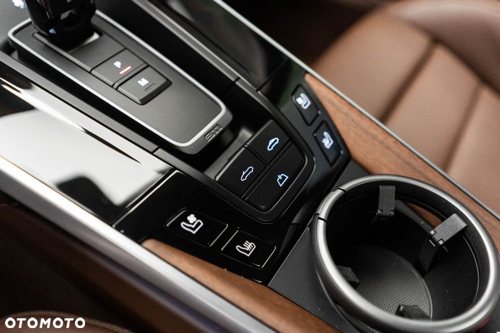 Porsche 911 Carrera 4S - 27
