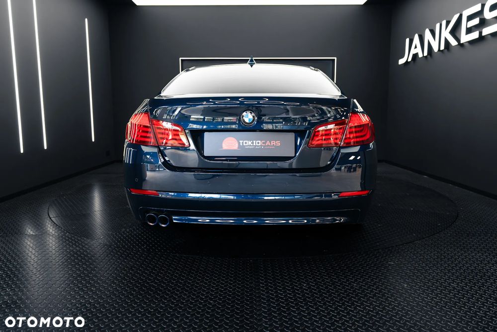 BMW Seria 5 530i - 5