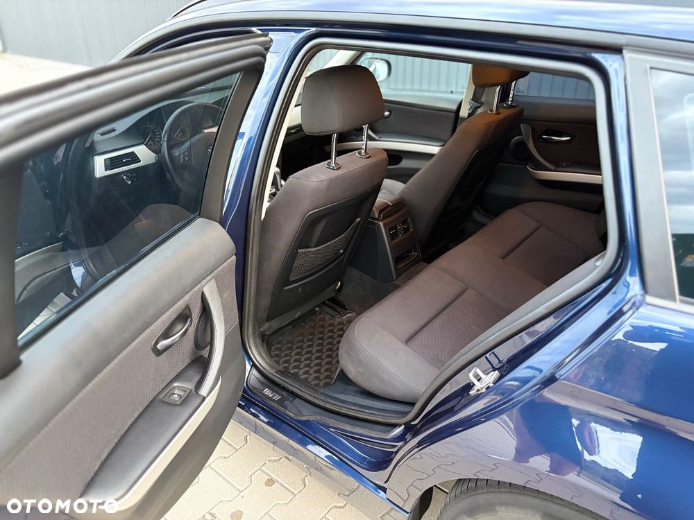 BMW Seria 3 - 8