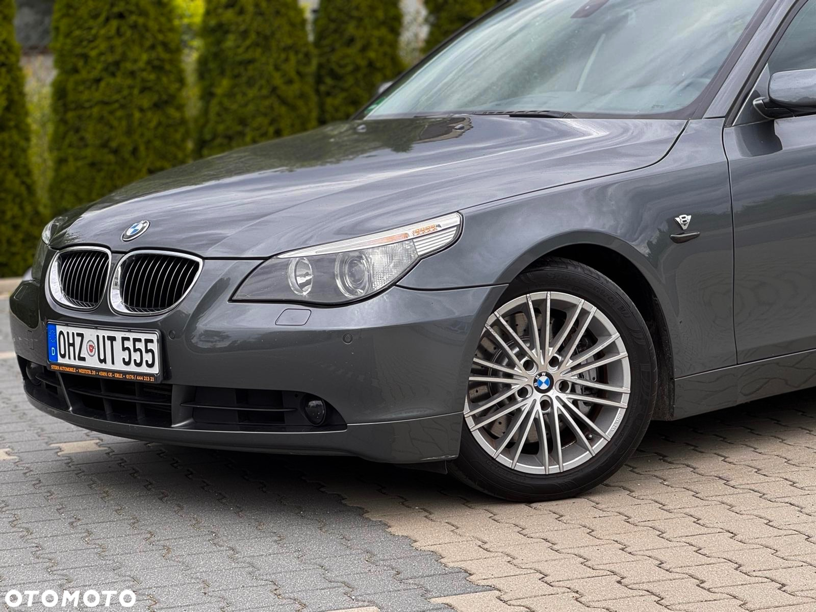 BMW Seria 5 545i - 5