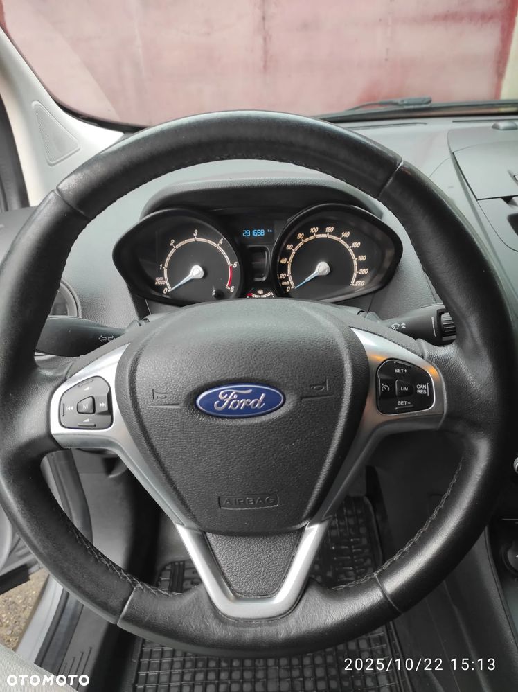 Ford Transit Courier Trend - 12
