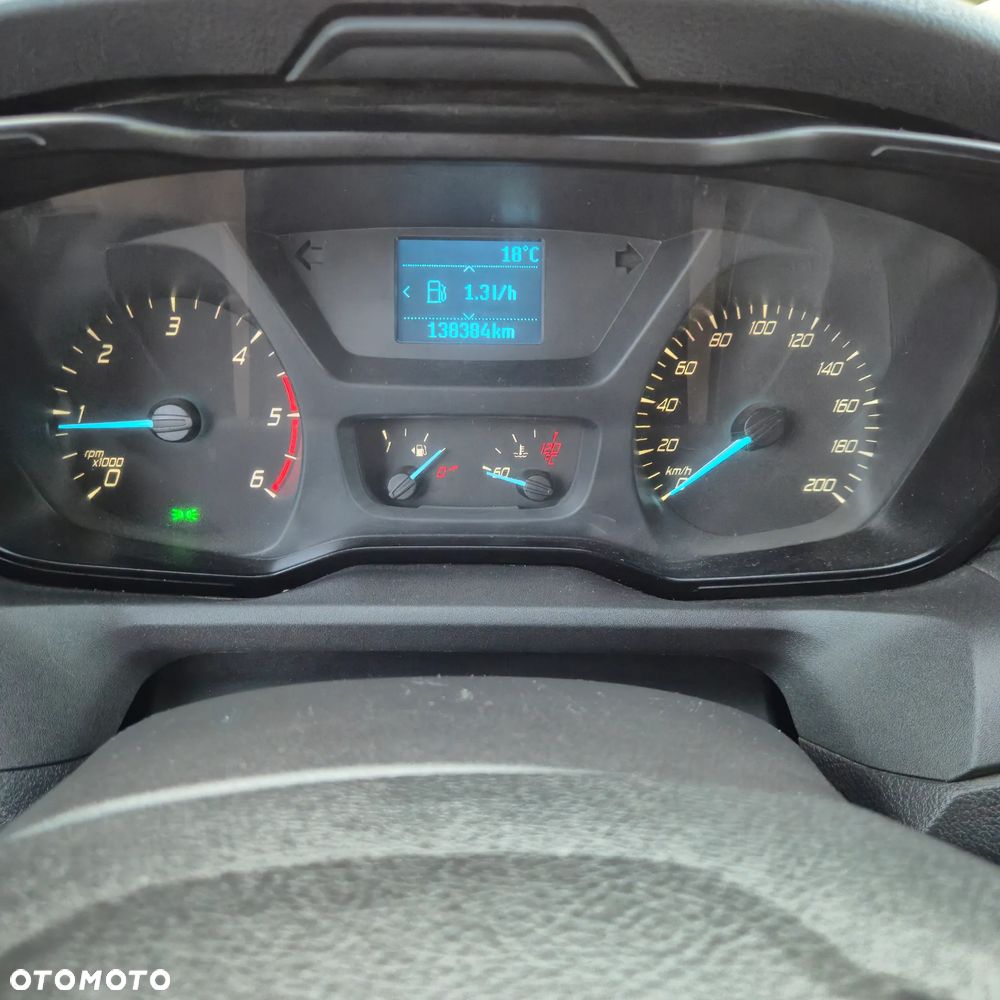Ford Transit - 10