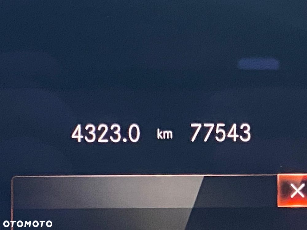 Mercedes-Benz Klasa E 220 d 4-Matic AMG - 17