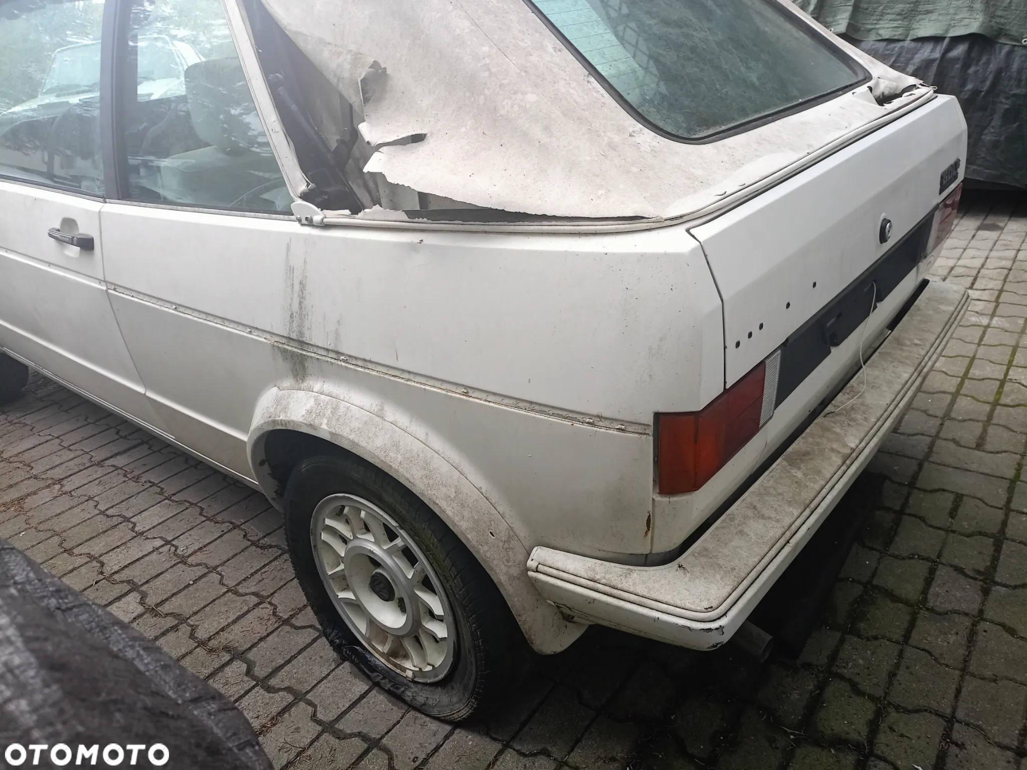 Volkswagen Golf - 4