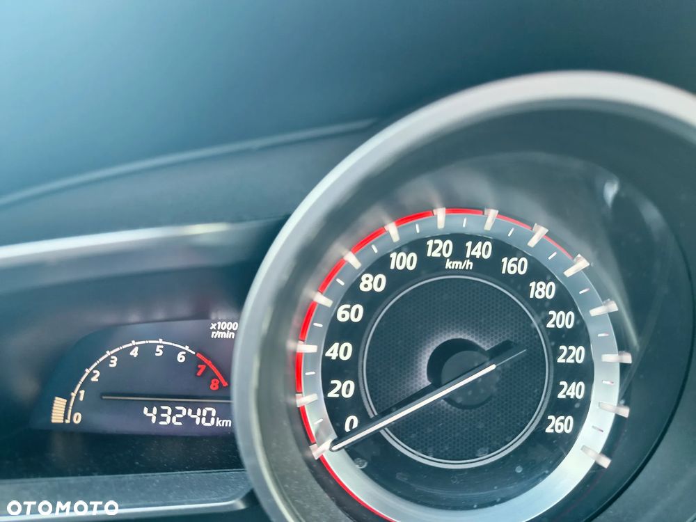 Mazda 3 SKYACTIV-G 120 NAKAMA - 6