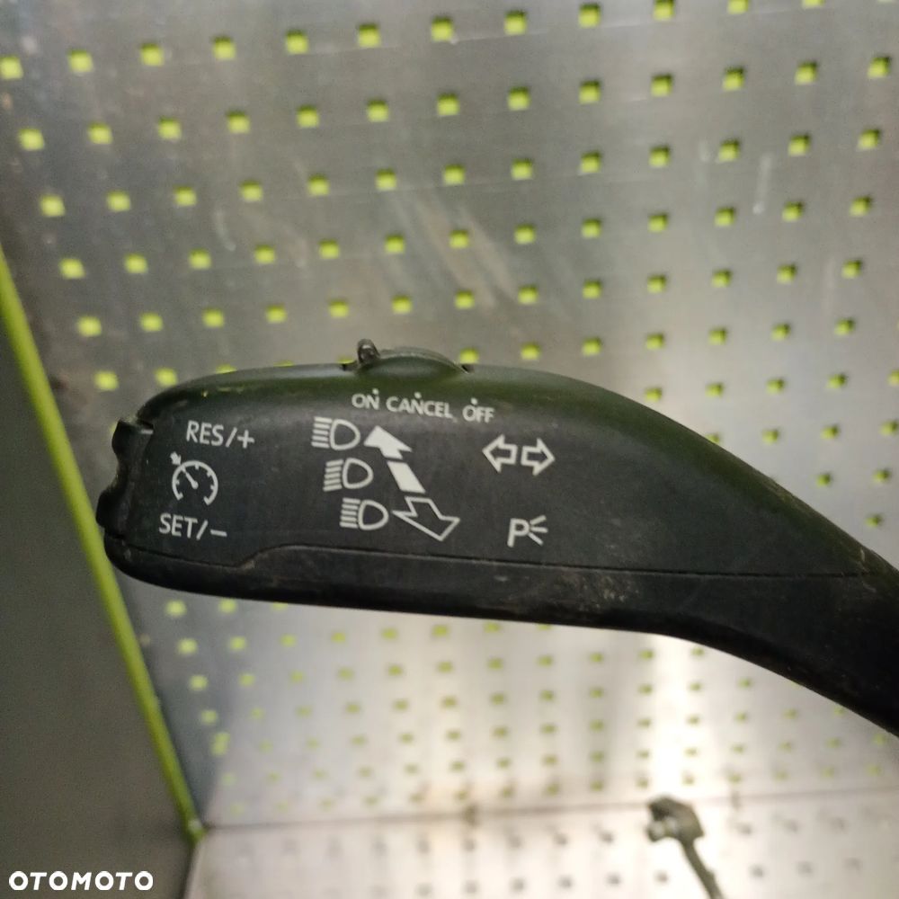 Manetki przełączniki zespolone Polo 6R 6R0953521C - 4