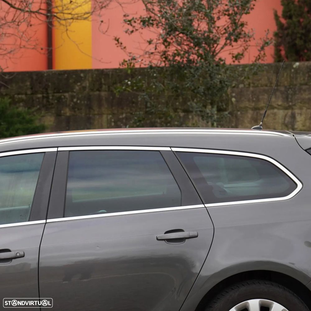 Opel Astra Caravan - 31