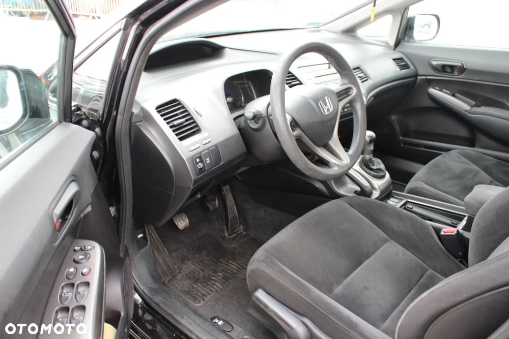Honda Civic 1.8 Comfort - 9