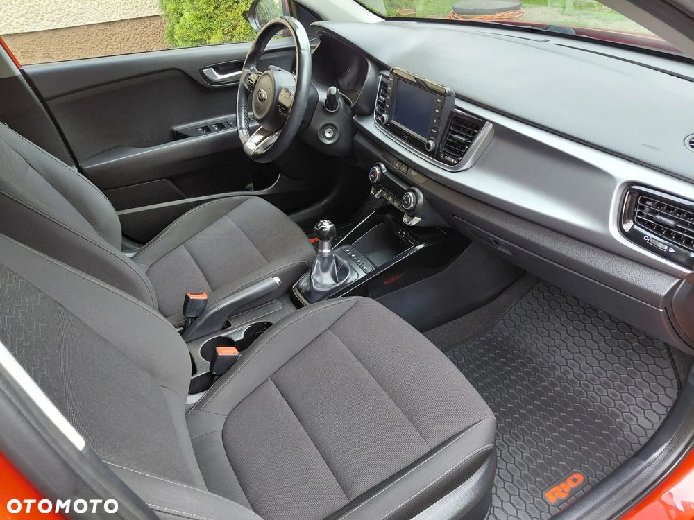 Kia Rio - 14