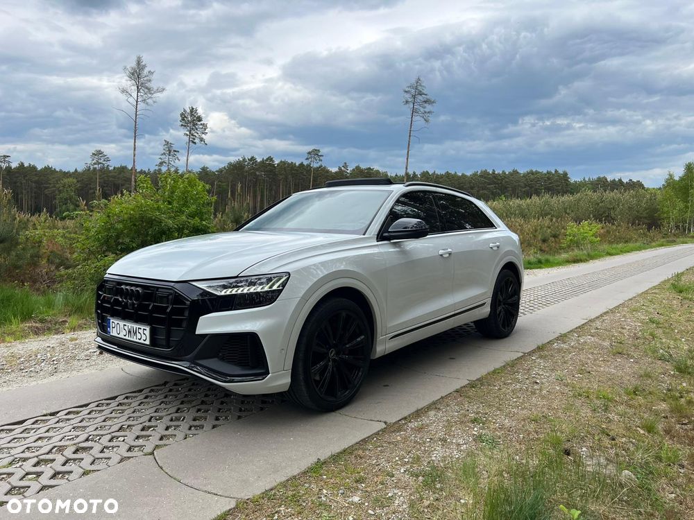 Audi SQ8 - 25