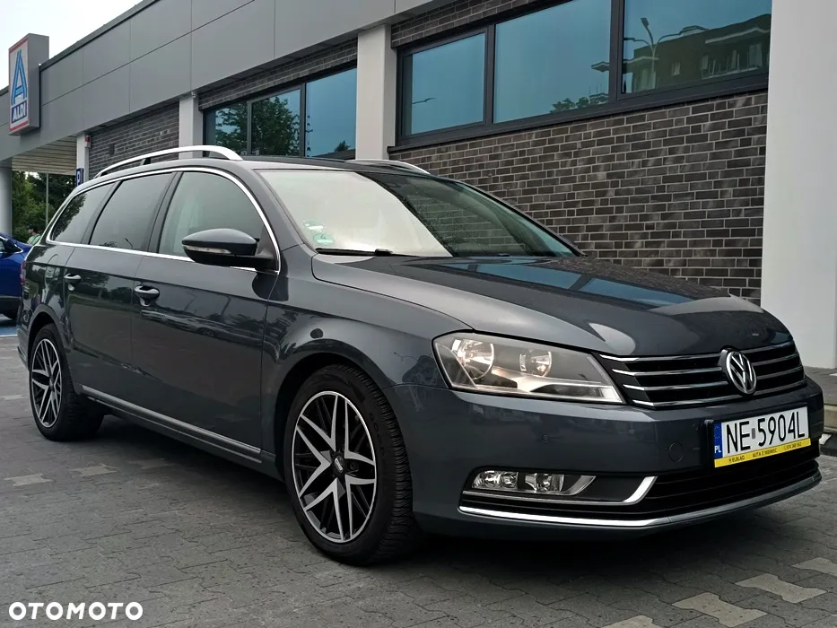 Volkswagen Passat Variant 2.0 TDI 4Motion DSG BlueMotion Tech Comfortline - 9