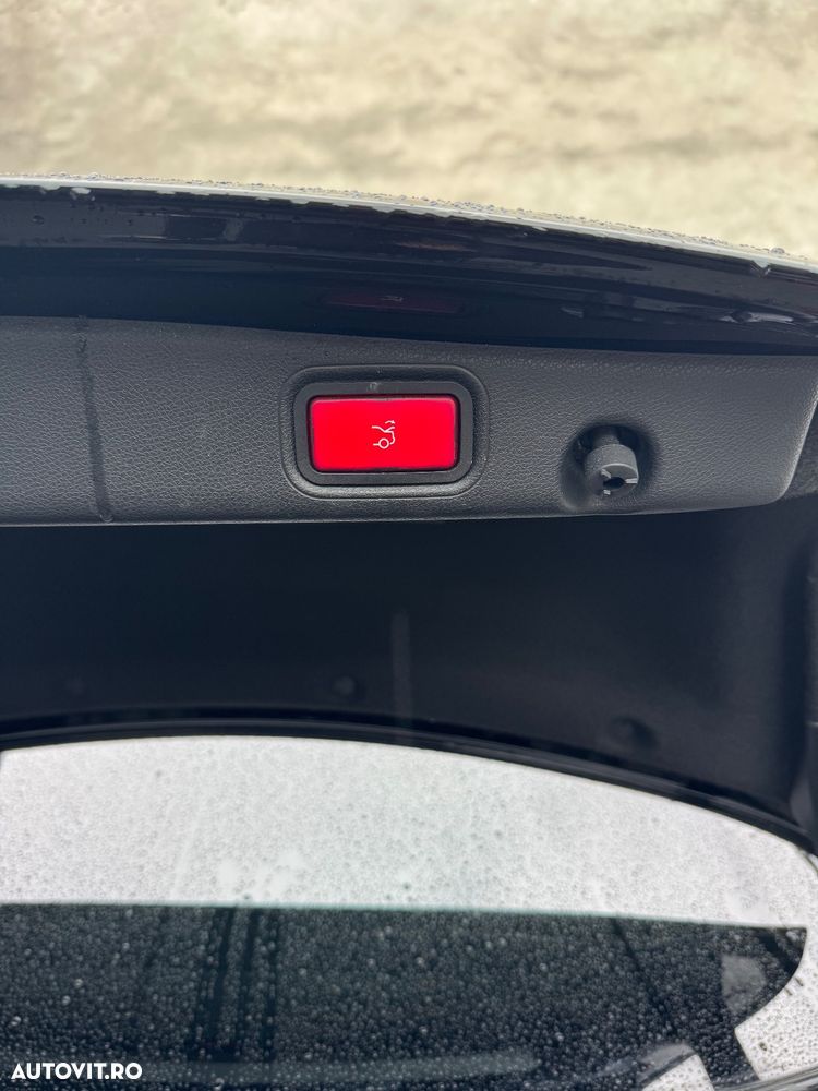 Mercedes-Benz E 220 d Aut. - 16