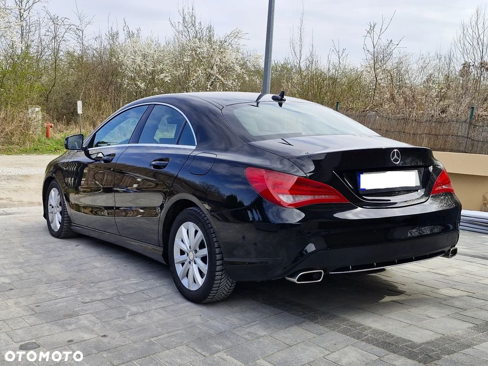 Mercedes-Benz CLA 180 Urban - 7