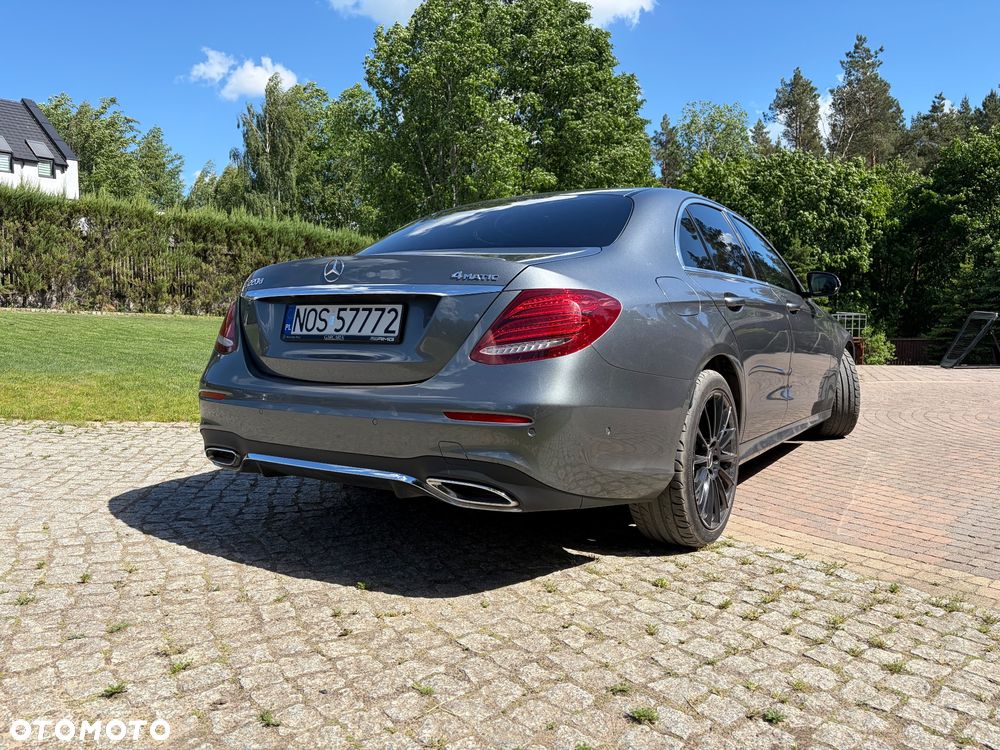 Mercedes-Benz Klasa E 220 d 4-Matic 9G-TRONIC - 6