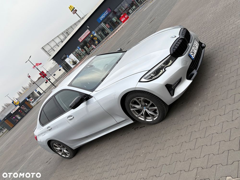 BMW Seria 3 318d Sport Line Shadow - 2