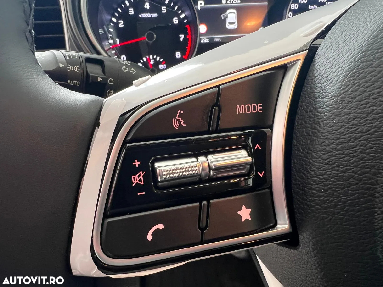Kia XCeed 1.5 T-GDI 7DCT City - 14