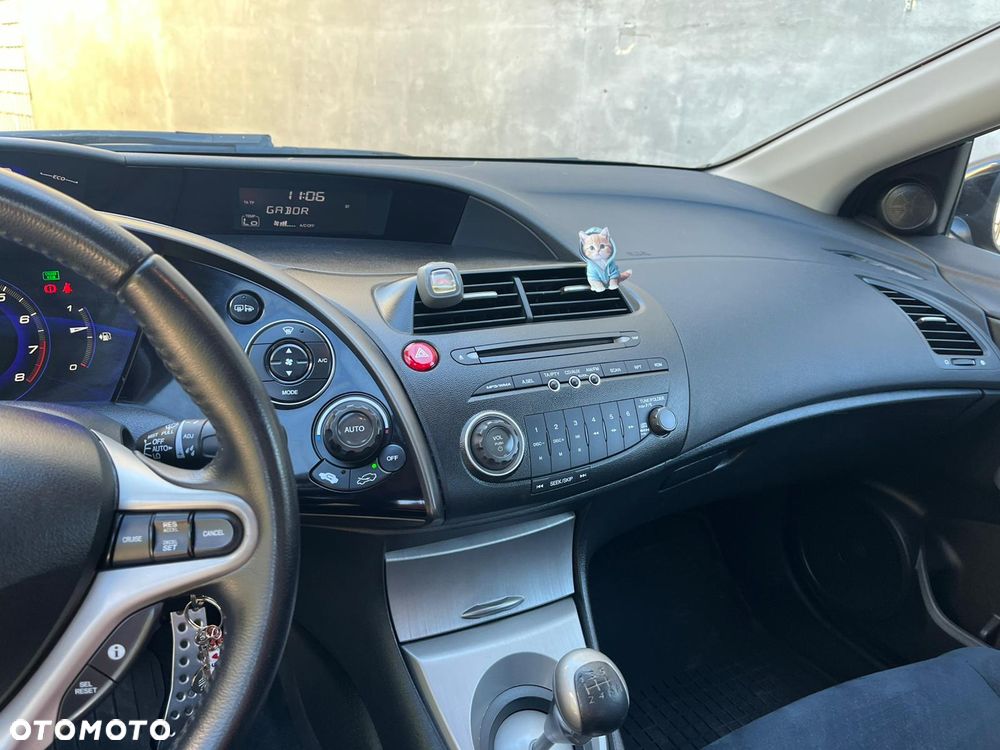 Honda Civic 1.8 Comfort - 17