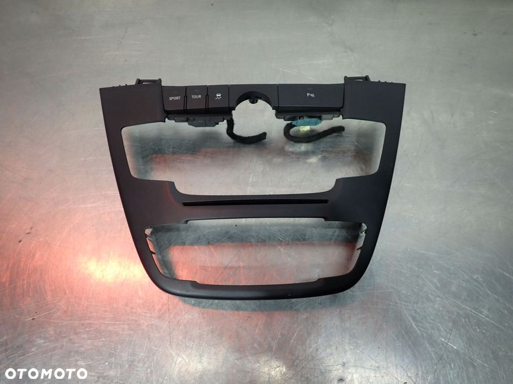 PANEL PRZEŁĄCZNIKÓW OPEL INSIGNIA A - 1
