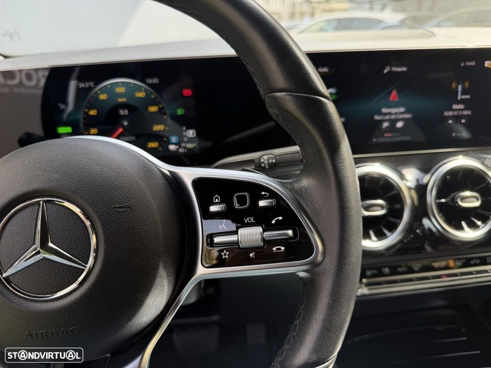 Mercedes-Benz GLA 250 e 8G-DCT Progressive - 36