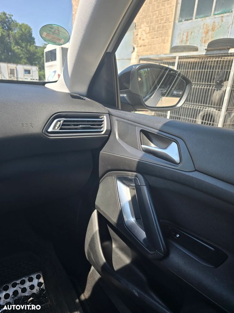 Peugeot 308 1.6 BlueHDi FAP STT Allure - 11