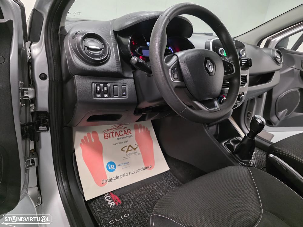 Renault CLIO SOCIETE 1.5 DCI ZEN  IVA DEDUTIVEL - 34