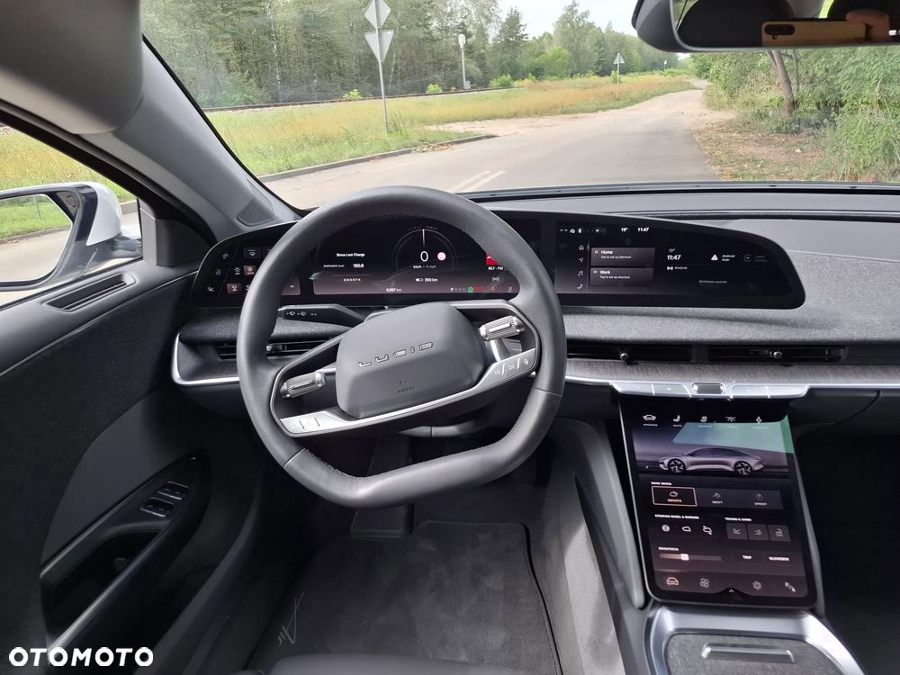 Lucid Air - 13