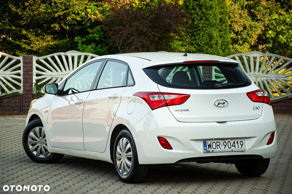 Hyundai i30 1.4 Comfort - 13