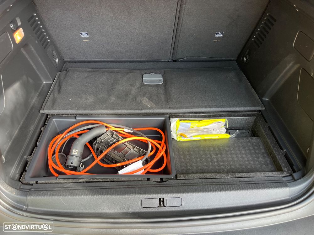 Peugeot 3008 1.6 Hybrid Active Pack e-EAT8 - 33