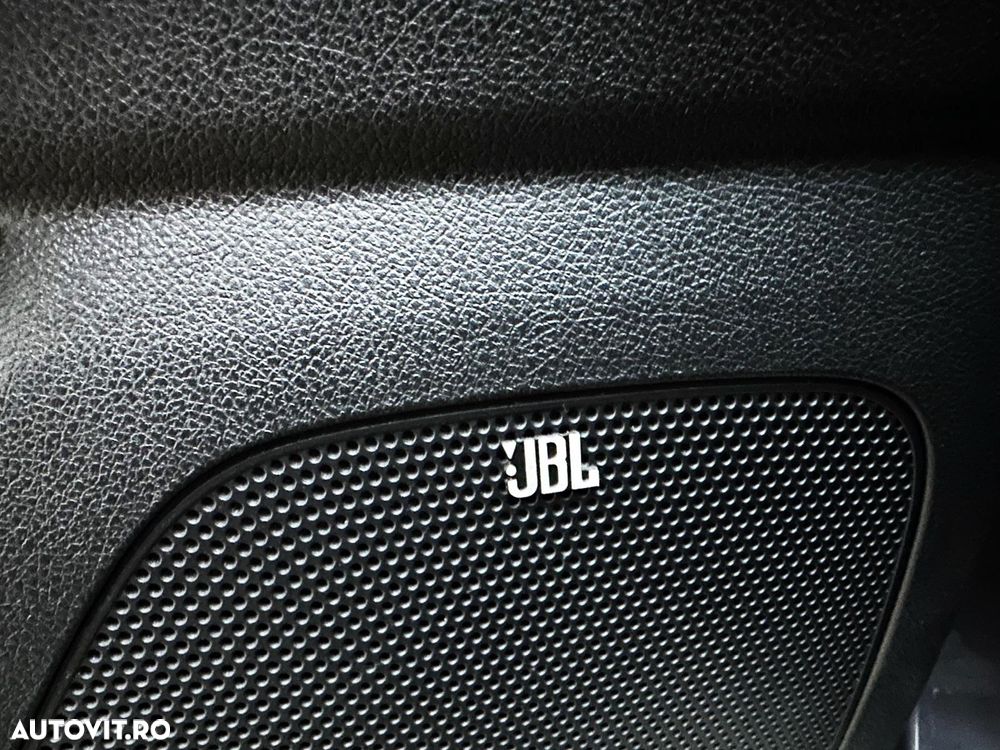 Kia Sportage 2,0 CRDI AWD GT Line - 28