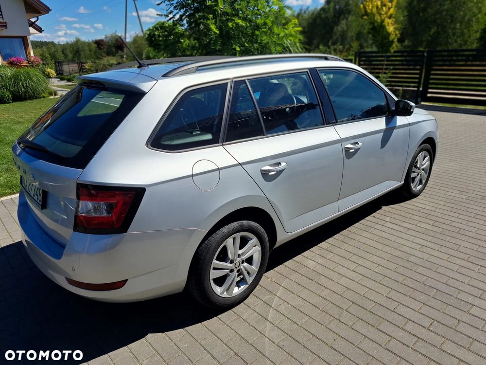 Skoda Fabia 1.0 TSI Ambition - 3