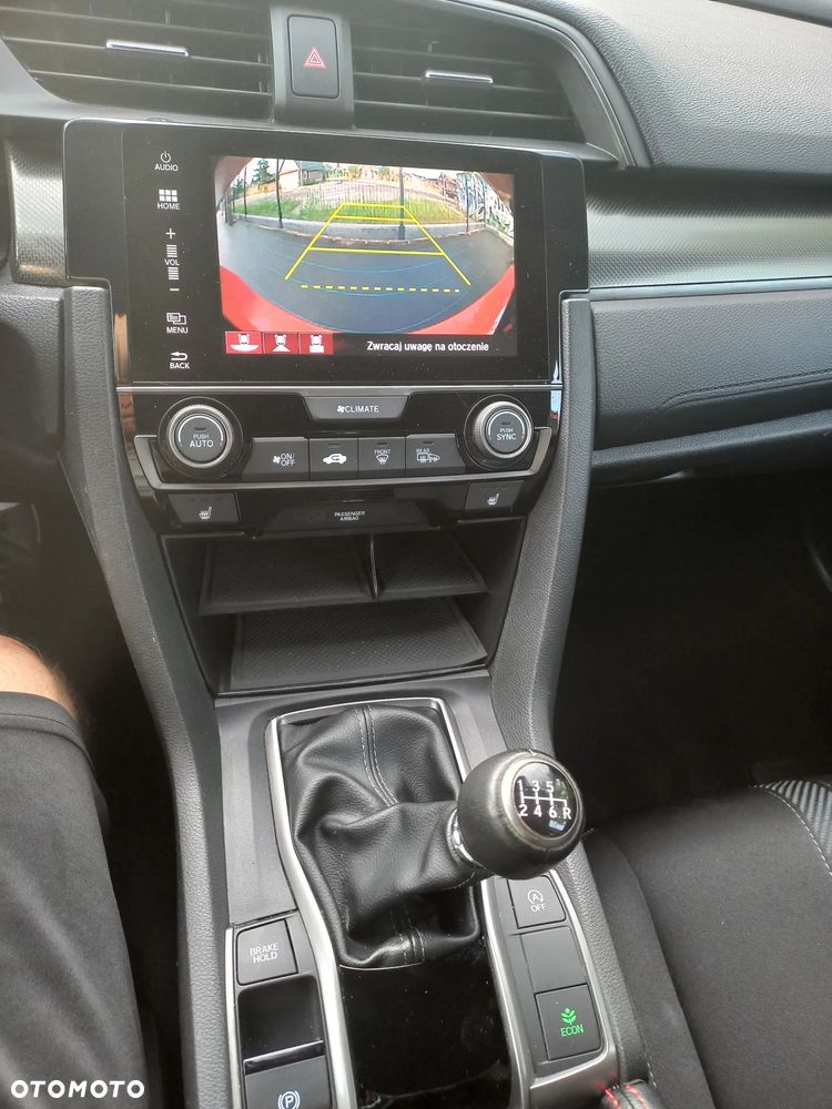 Honda Civic 1.0 T Dynamic (Navi) - 32