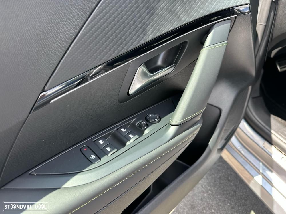 Peugeot e-208 50 kWh GT Pack - 23